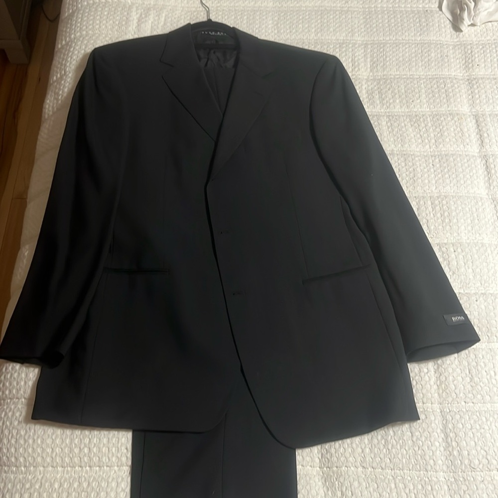 New with tags. Unfinished hem.